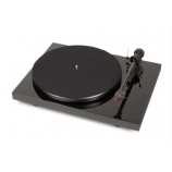 Pro-Ject Debut Carbon Turntable with Ortofone 2M RED Cart - Gloss Black